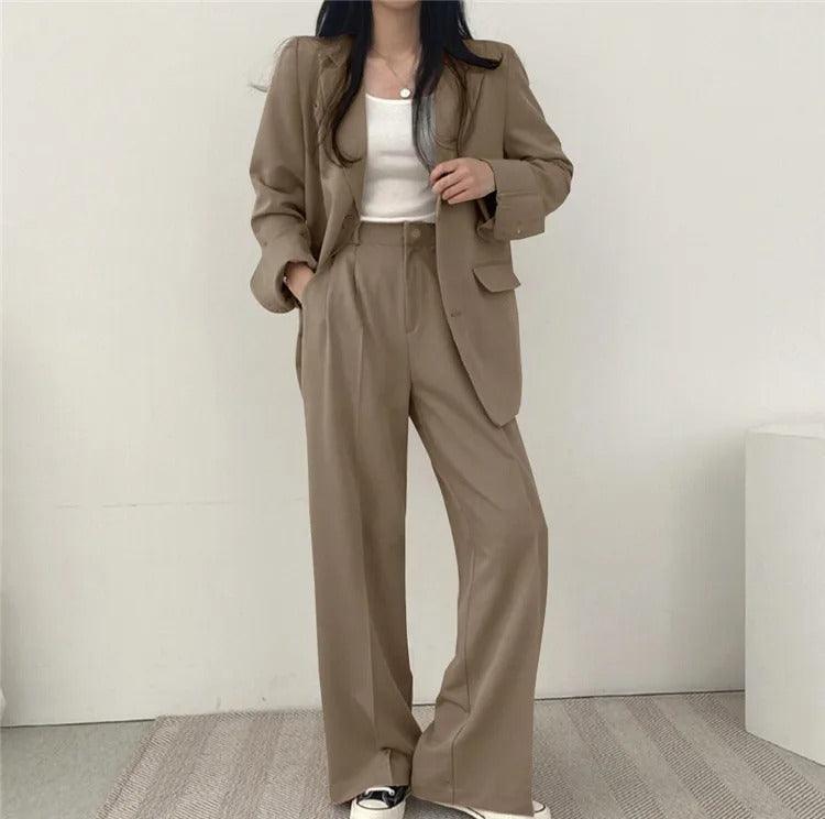 Women's Oversized Blazer And High-Waisted Trousers Tailored Fit