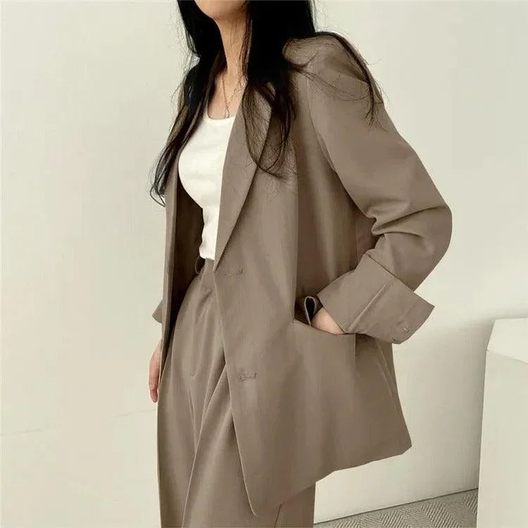 Women's Oversized Blazer And High-Waisted Trousers Tailored Fit