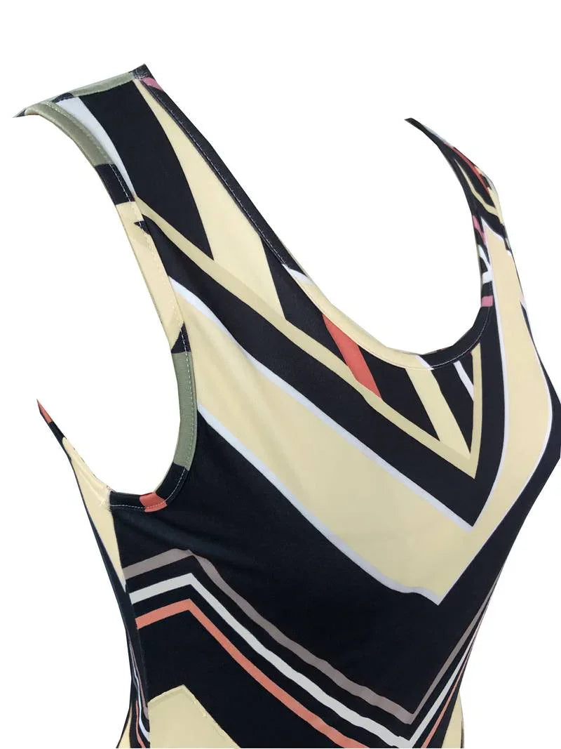 Women's Maxi Dress - Sleeveless Crew Neck - Chevron Stripe - High Side Slit