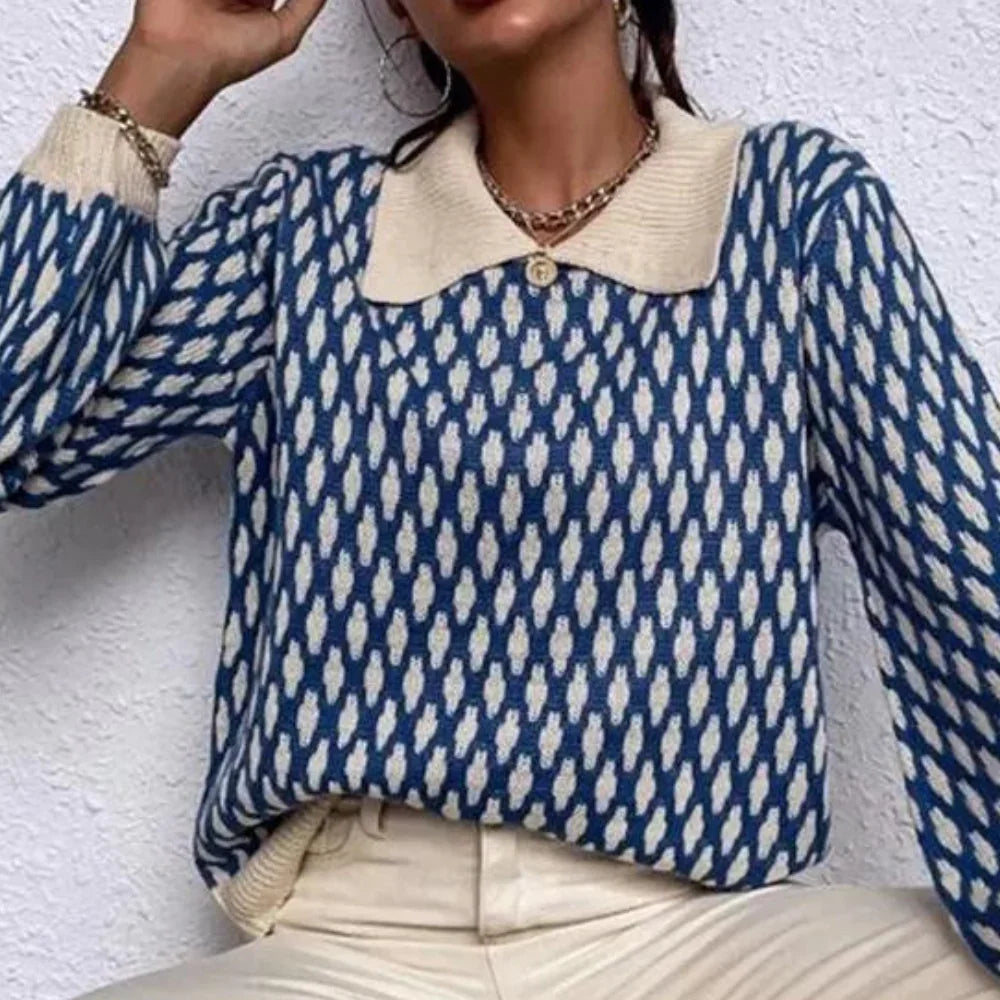 Women's Sweater with Collar Detail