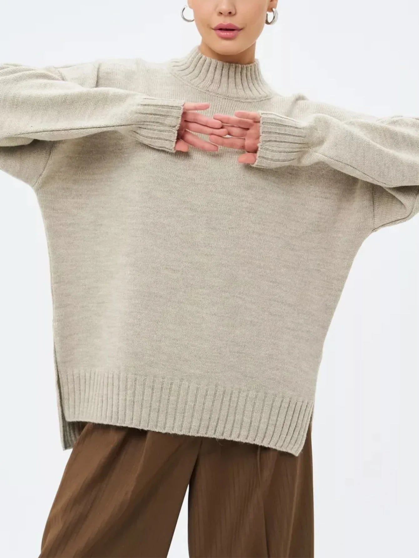 Women's Oversized Ribbed Knit Pullover Sweater with Semi-High Neck and Dropped Shoulders