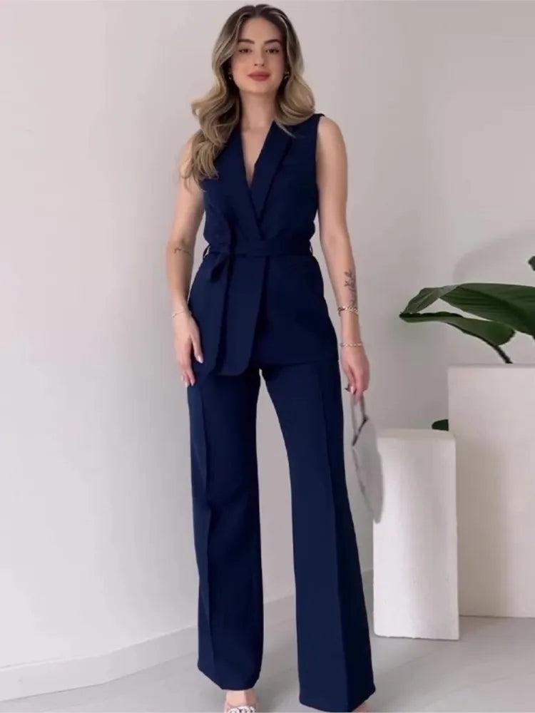 Women's Tailored Sleeveless Blazer Suit with V-Neck and High-Waisted Trousers