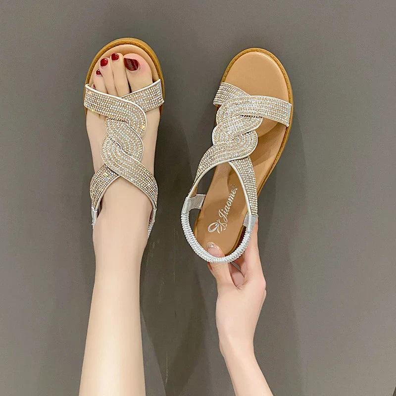 Women's Flat Sandals Versatile Design
