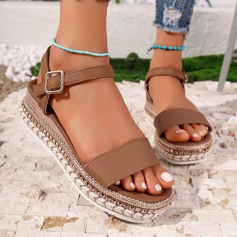 Women's Flat Sandals Buckle Strap