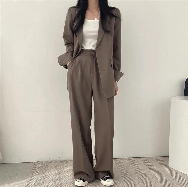 Women's Oversized Blazer And High-Waisted Trousers Tailored Fit