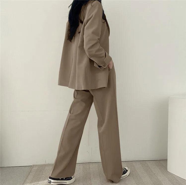 Women's Oversized Blazer And High-Waisted Trousers Tailored Fit