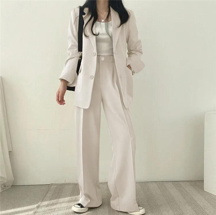 Women's Oversized Blazer And High-Waisted Trousers Tailored Fit