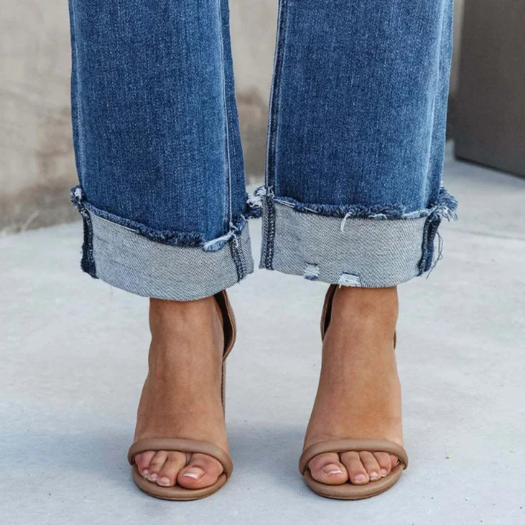 Women's Casual Denim Jeans Comfortable Fit