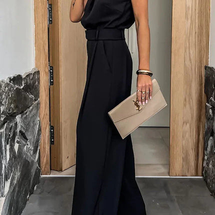 Women's Pocket Jumpsuit Sleek Design