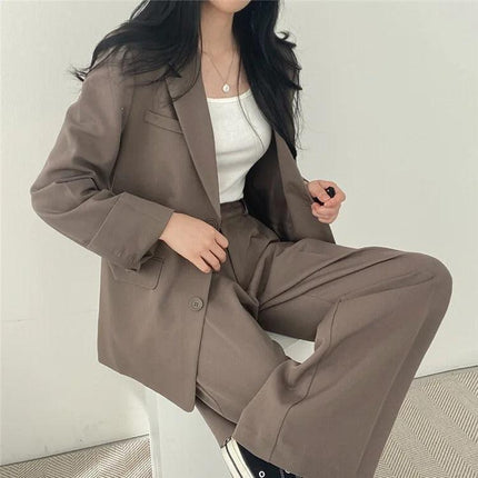 Women's Oversized Blazer And High-Waisted Trousers Tailored Fit