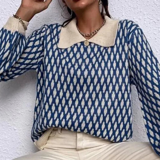 Women's Sweater with Collar Detail