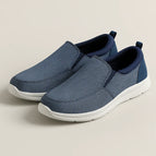Blue / UK 8 / EU 41 / US 9