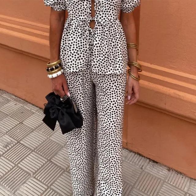 Women's Linen Two-Piece Set - Puff Sleeve Tie-Front Top & High-Waist Wide-Leg Pants