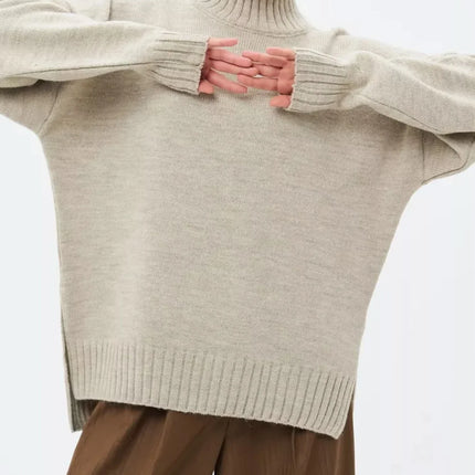 Women's Oversized Ribbed Knit Pullover Sweater with Semi-High Neck and Dropped Shoulders