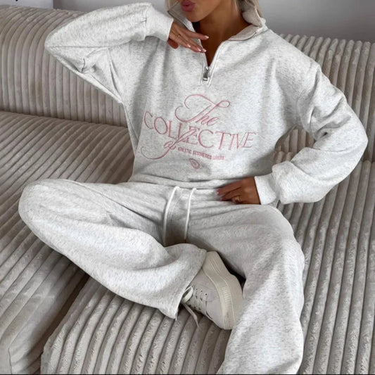 Women's Fleece-Lined Oversized Sweatshirt with Stand Collar Zip and Embroidered Graphic