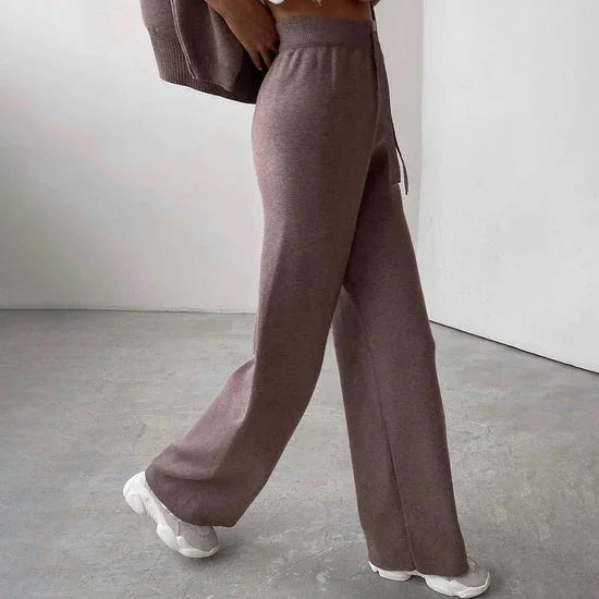 Women's Casual Sweater Set - Elegant Knit for Everyday Wear