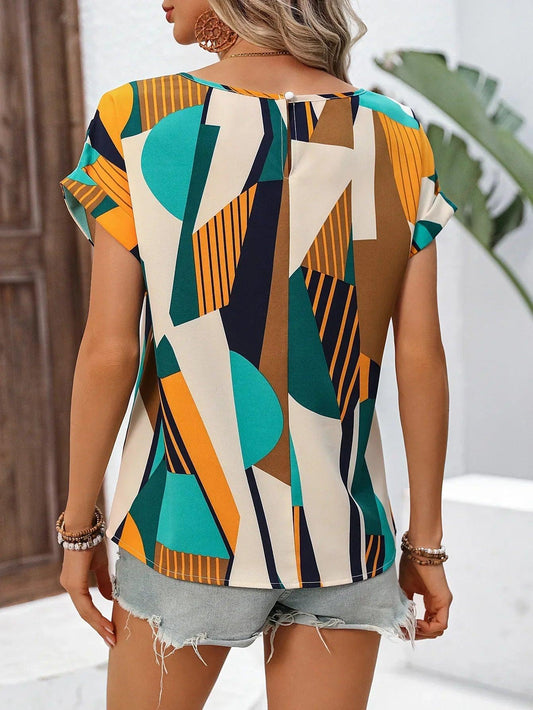 Women's Relaxed Fit Geometric Print Blouse
