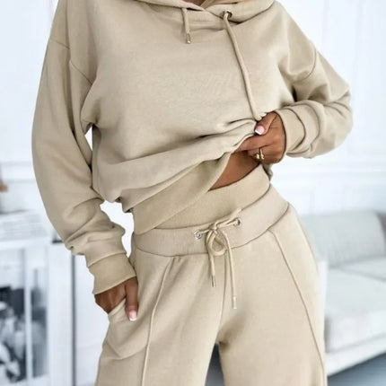 Women's Relaxed Fit Knit Lounge Set with Hoodie and Drawstring Trousers
