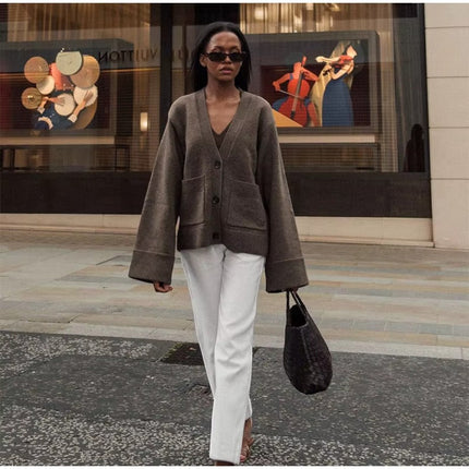 Women's Oversized Cardigan with Pockets and Buttons