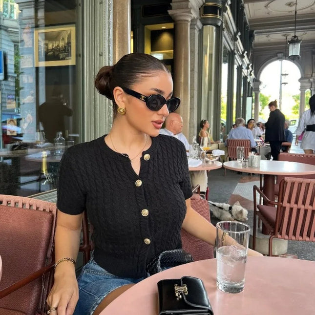 Women's Knitted Cardigan Short Sleeve Button Closure