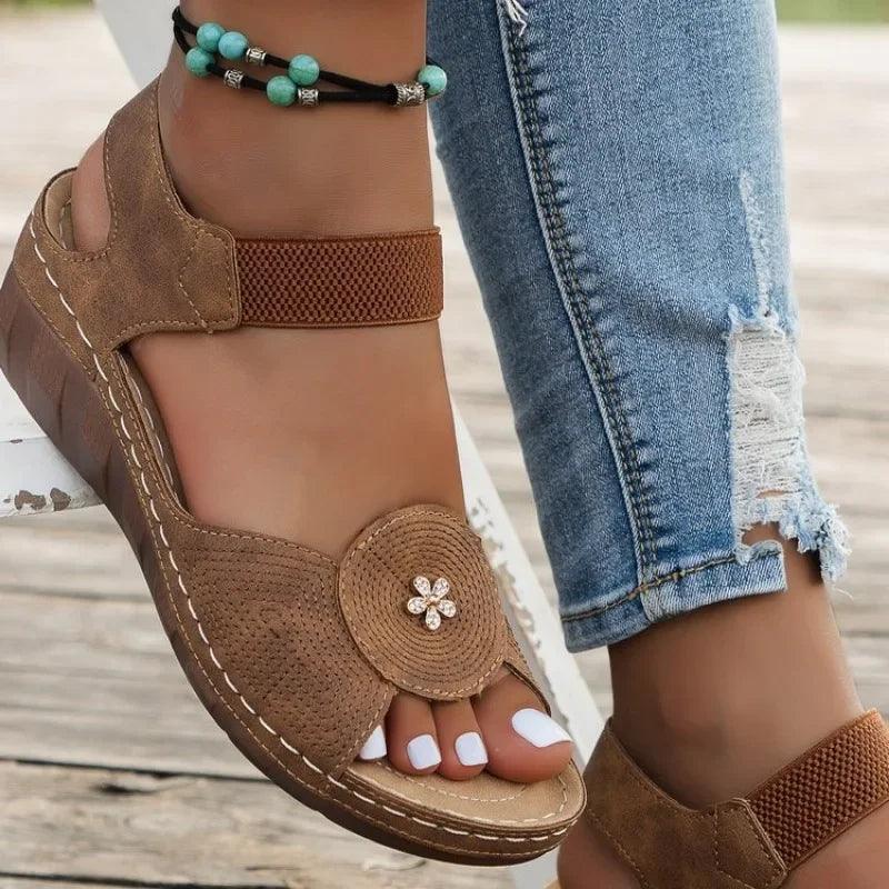 Women's Wedge Sandals Chic Design