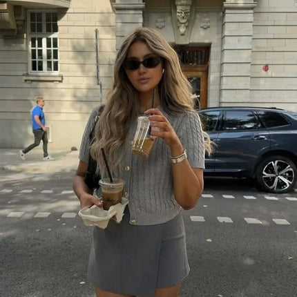 Women's Knitted Cardigan Short Sleeve Button Closure