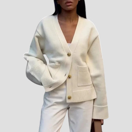 Women's Oversized Cardigan with Pockets and Buttons