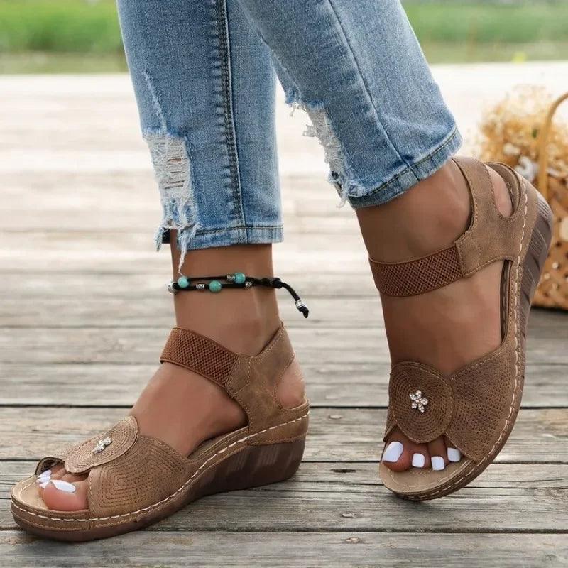 Women's Wedge Sandals Chic Design