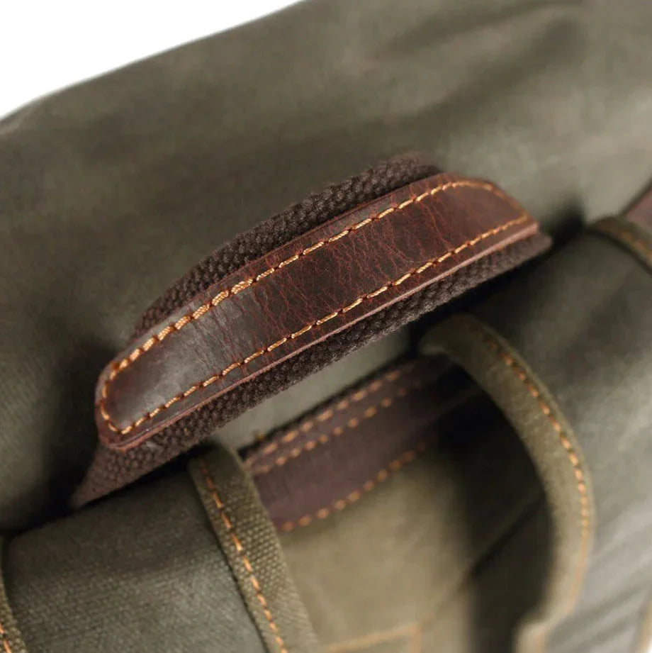 Men's Adventure Backpack Water-Resistant Nylon
